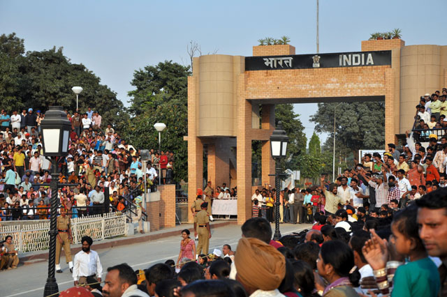  Taxi Tour in Jammu