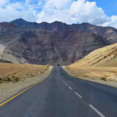 Travel Agent in Srinagar