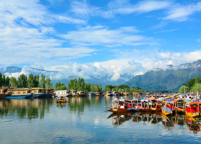 travels in Srinagar